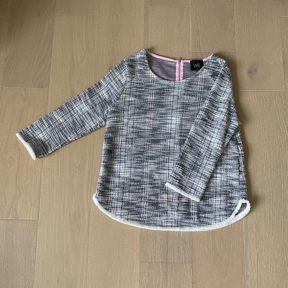 W5 Black and White Long Sleeve Top